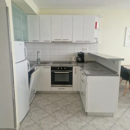 Habitación en casa particular Mikuljan Apartments- Free Parking -5 Min By Walk To